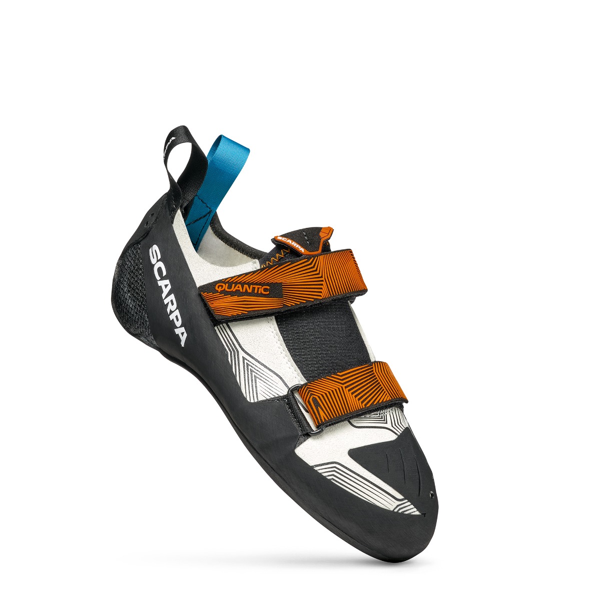 2本のVelcroクロージャーを備えた、黒・白・オレンジのSCARPA Quanticクライミングシューズ