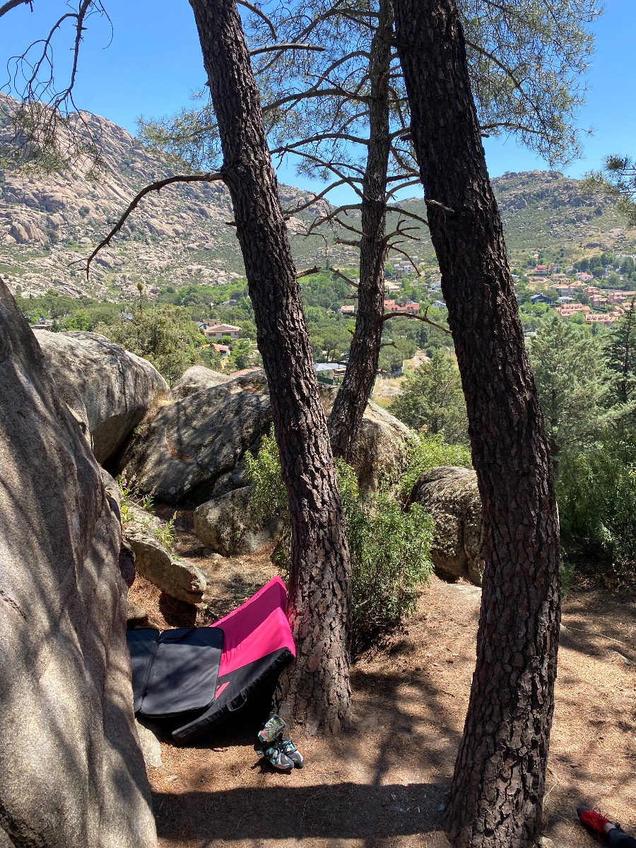 La Pedriza boulder