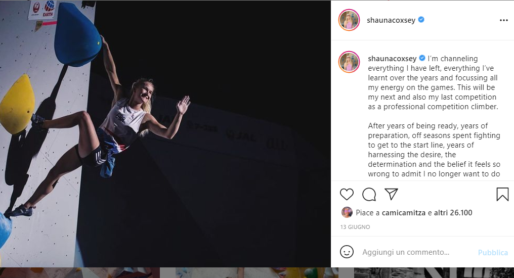 プロ選手として最後の大会について書いたShauna Coxseyの英語投稿のスクリーンショット。Instagramの表示はイタリア語で、ボルダー壁を登る本人の写真も写っている