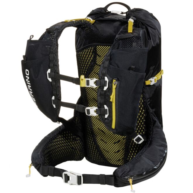 Ferrino X-Dry 15+3 トレイルランニング用ザック