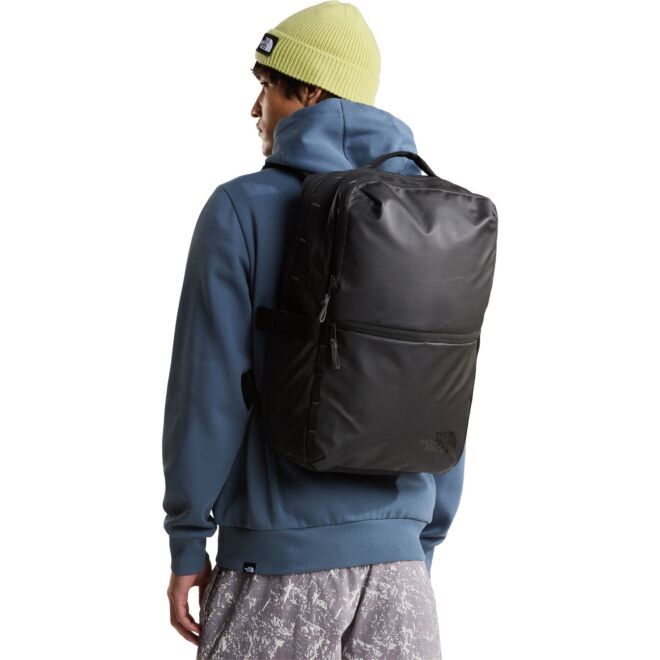 The North Face Base Camp Voyager Daypack カジュアルバックパック