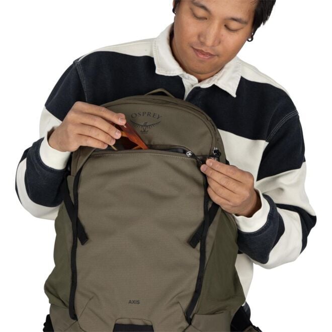 Osprey Axis 24 カジュアルバックパック