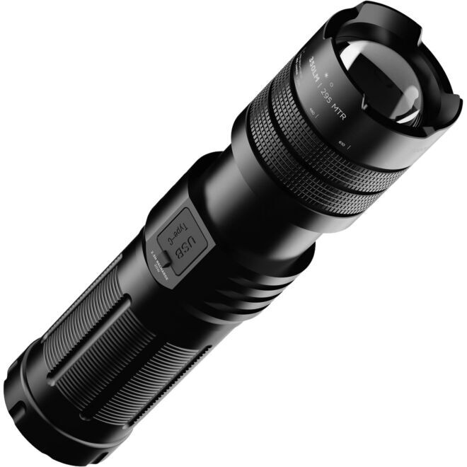 Xtorm Flashlight Powerbank - 10500 mAh フラッシュライト充電器