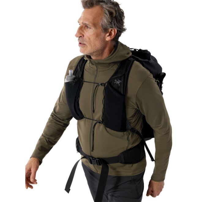 Arc'teryx Kyanite Lightweight Hoody 男性用テクニカルフリース