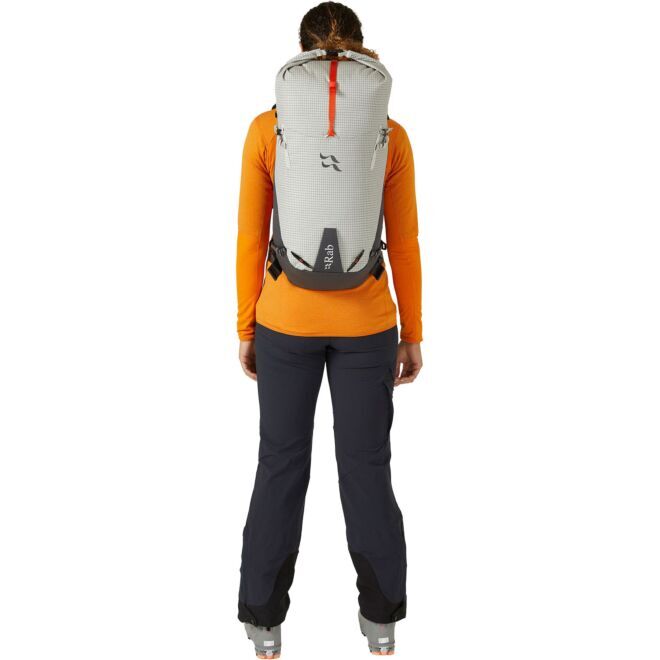 Rab Latok 28 トレッキングと登山用バックパック