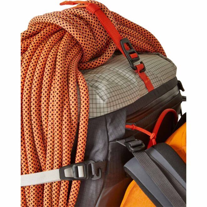 Rab Latok 28 トレッキングと登山用バックパック