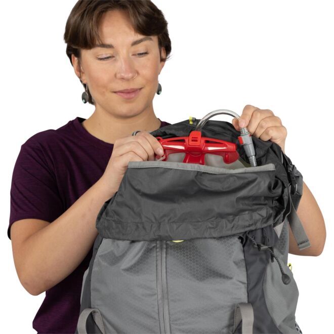 Osprey Sirrus 36 レディーストレッキングザック