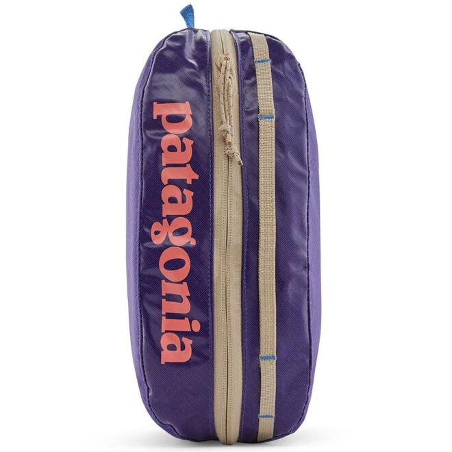 Patagonia Black Hole Cube Medium ビューティケース