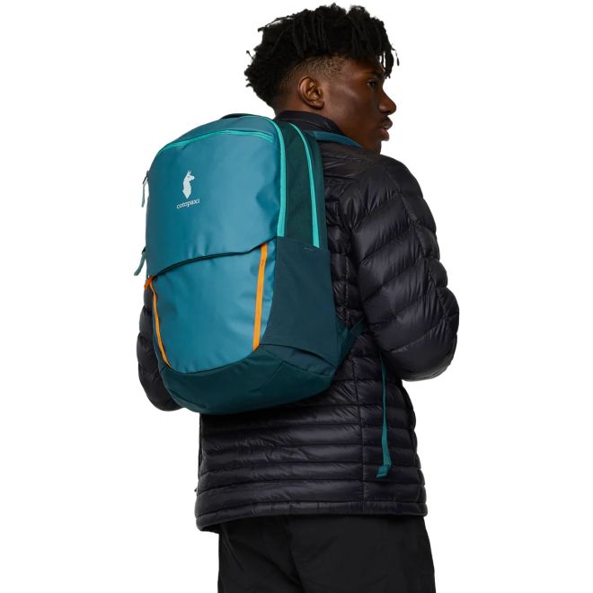 Cotopaxi Allpa 26L デイパック 旅行用バックパック