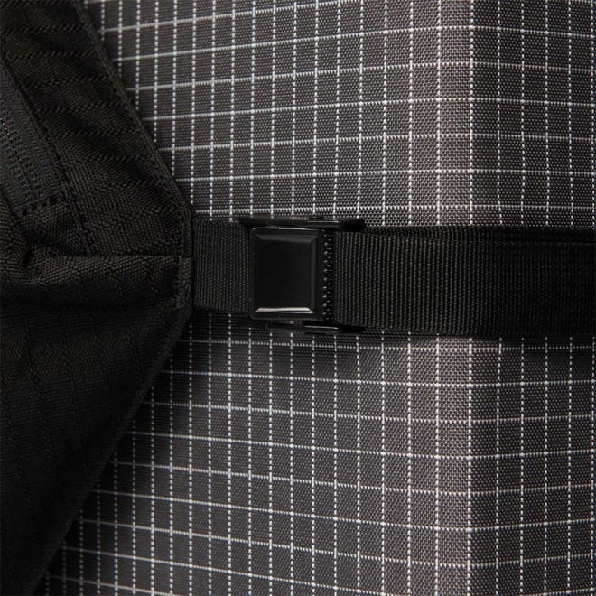 BD Black Diamond Piggyback Carrying System クラッシュパッド