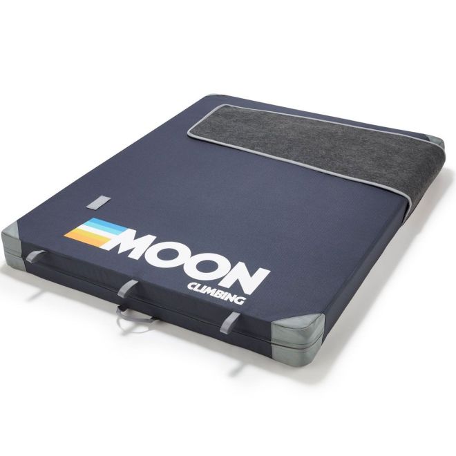 Moon Warrior クラッシュパッド ボルダリング