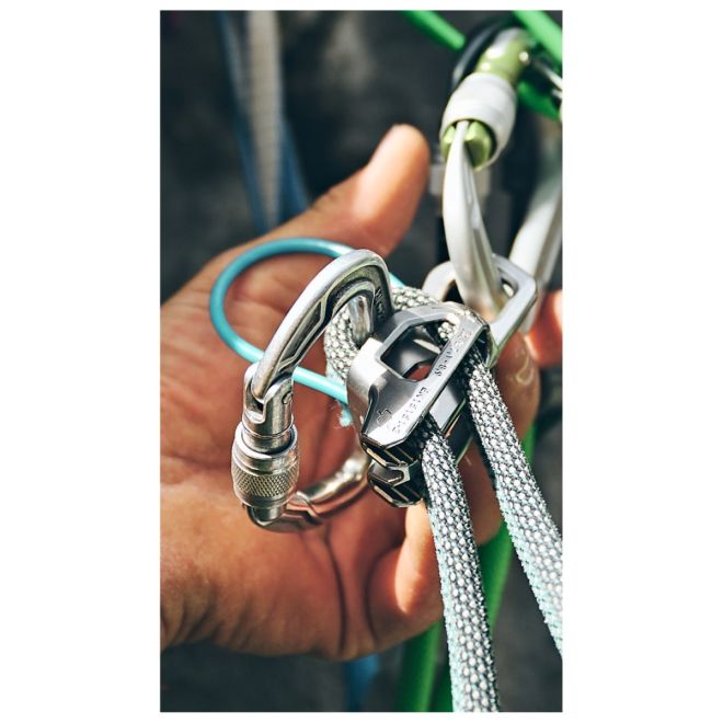 Edelrid Nano Jul クライミング用ビレイデバイス
