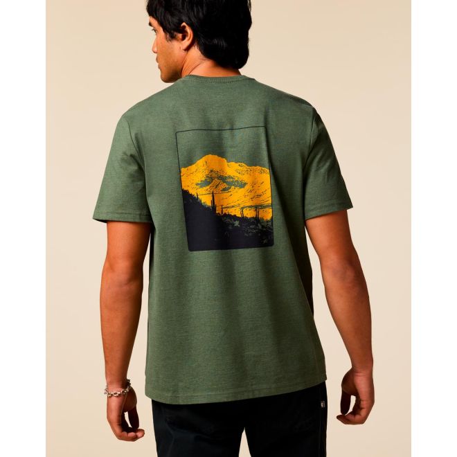 Cotopaxi Down The River T-Shirt メンズTシャツ