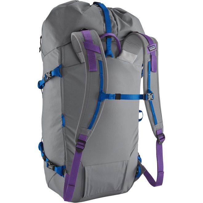 Patagonia Ascensionist 55L クライミングと登山用バックパック