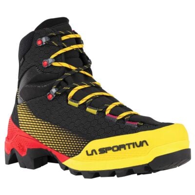 La Sportiva Aequilibrium ST GTX アルパインブーツ