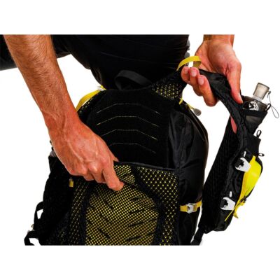 Ferrino X-Dry 15+3 トレイルランニング用ザック