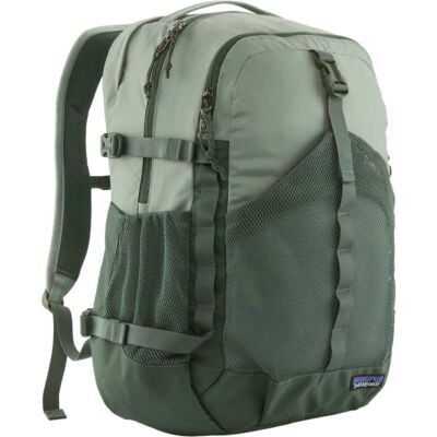 Patagonia Refugio Day Pack 30L シティとレジャー用バックパック