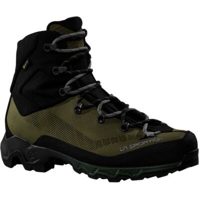 La Sportiva Aequilibrium Trek GTX トレッキングブーツ