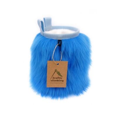 Crafty Climbing Blue Furry チョークバッグ