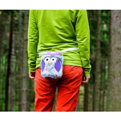 Crafty Climbing Lavender Furry Owl チョークバッグ