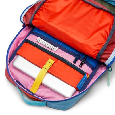 Cotopaxi Tasra 16 自由時間用バックパック PCポート付き