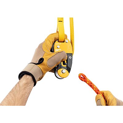 Petzl Eject ツリーワーク用フォールスクロッチ