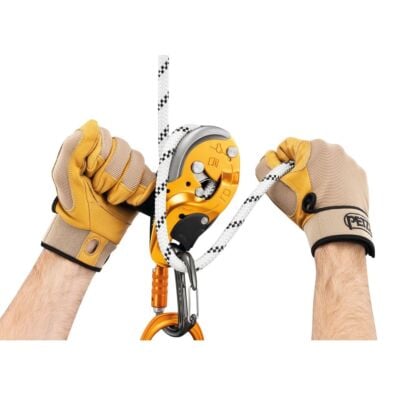 Petzl Freino Z スペレオロジー用のブレーキ付きカラビナ