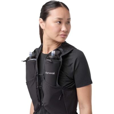 NNormal Race Vest トレイルランニング用ザック