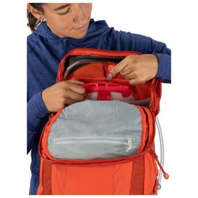 Osprey Tempest Pro 30 トレッキングと登山用バックパック