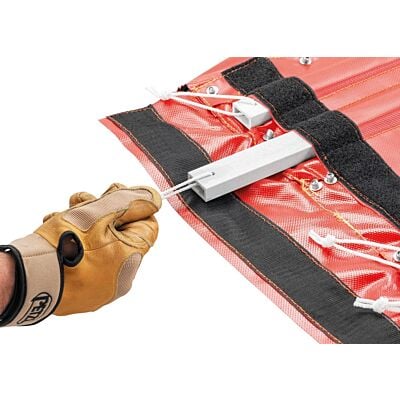 Petzl Nest 救助用ストレッチャー
