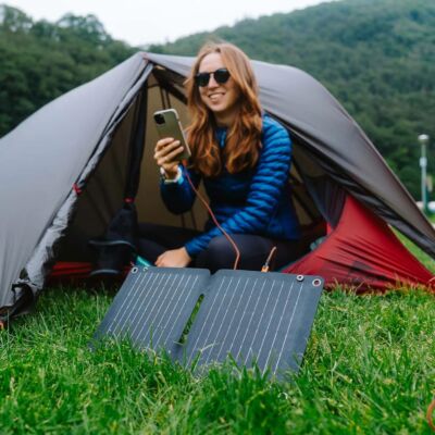 Xtorm SolarBooster 14W ポータブルソーラーパネル