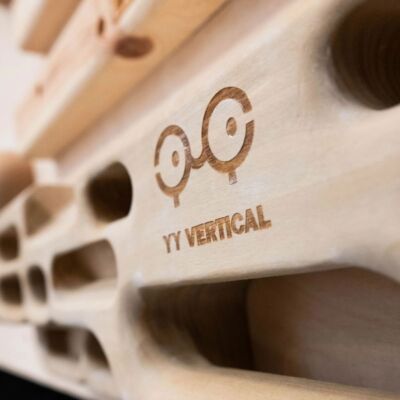 YY Vertical Verticalboard One クライミングトレーニング用ボード