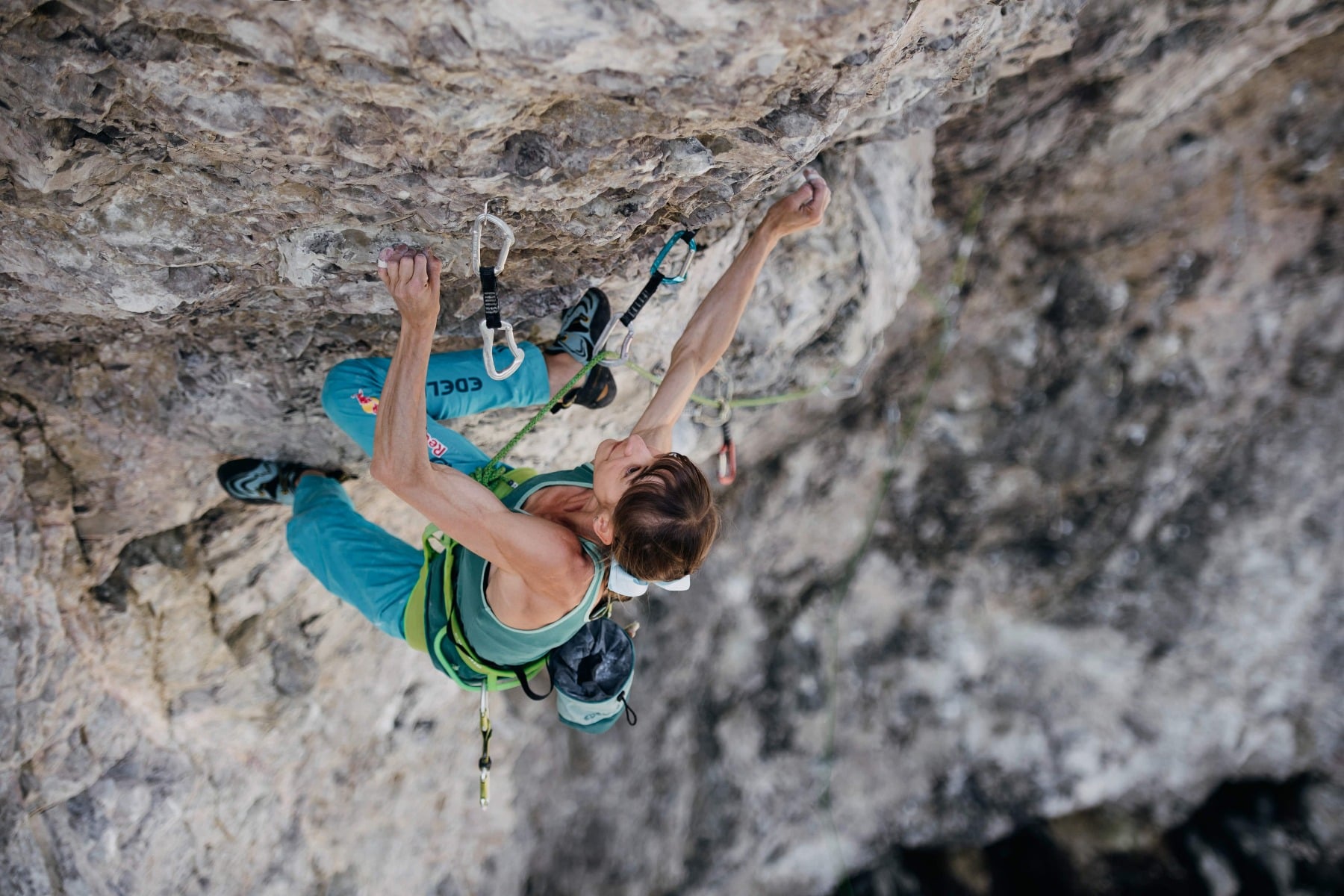 Indoor versus Outdoor Climbing