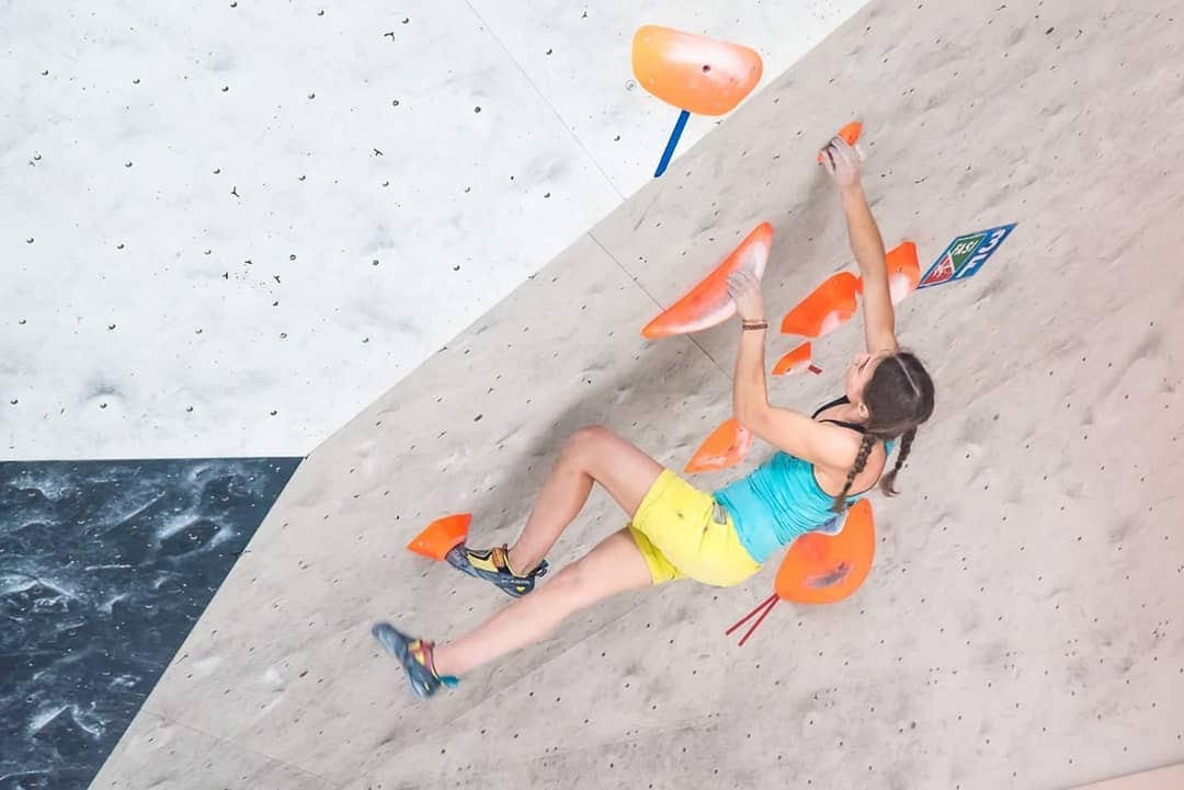 Camilla Moroni arrampicata boulder Camilla Moroni arrampicata boulder